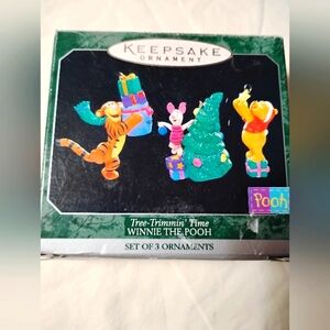 Hallmark MINI Winnie the pooh set of 3 Christmas ornaments